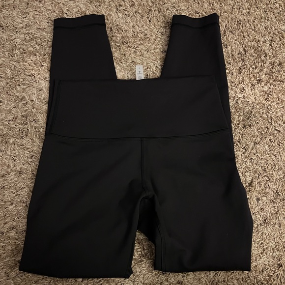THREE PAIRS OF LULULEMON LEGGINGS! - Picture 6 of 7